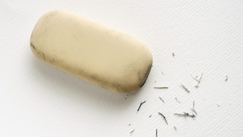 بهترین نوع مداد پاک کن و ویژگی های آنها